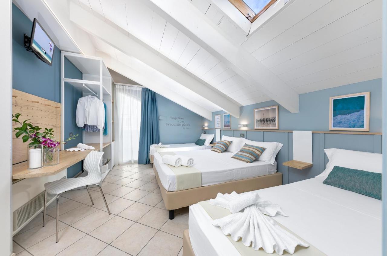 Hotel La Residenza Riccione Pokoj fotografie
